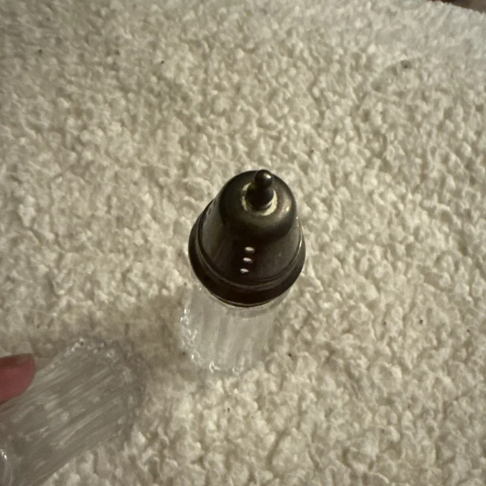 Ribbed Clear Glass Salt & Pepper Shakers Set, Metal Tops, 5 in, 2-Piece VTG